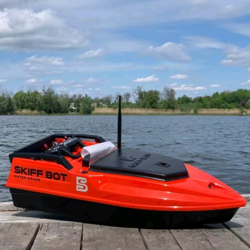 Кораблик Skiff Bot Pro S (Red) в красном цвете с GPS и глубиномером